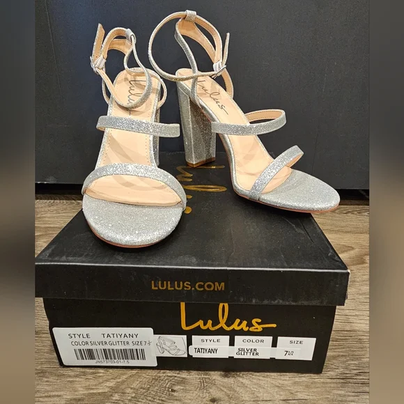 Lulu's Tatiyany silver glitter heels size 7 1/2 - Picture 1 of 6